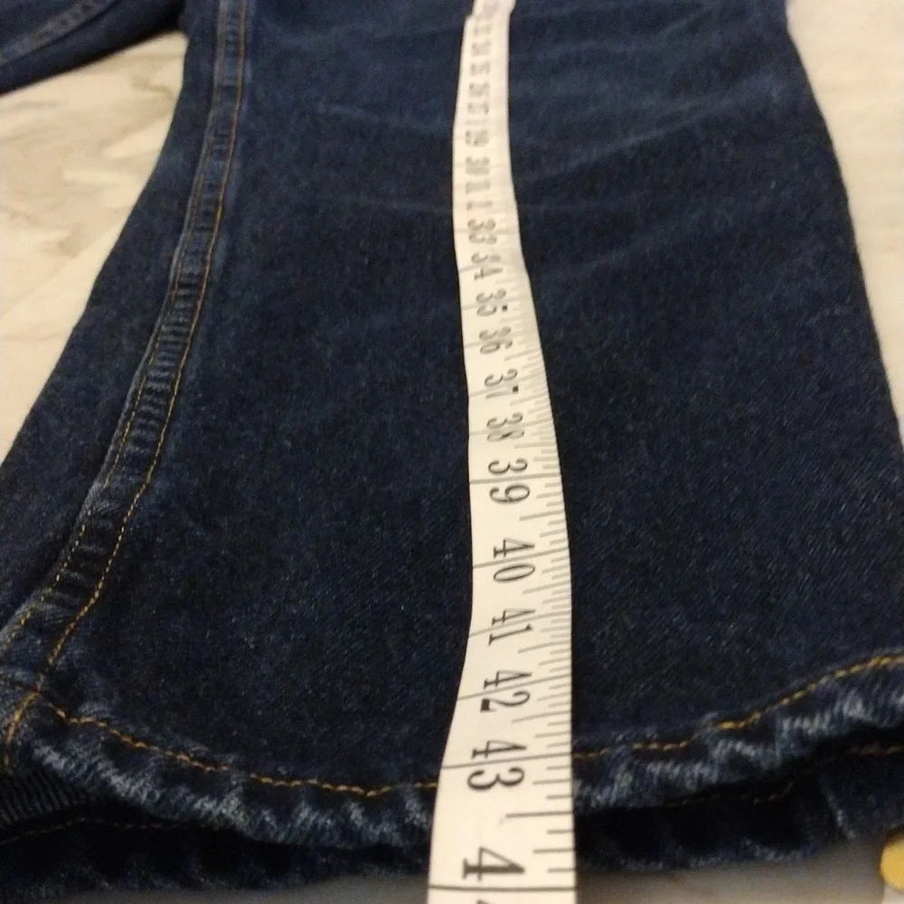 Chic vintage jeans . - Picture 9 of 12